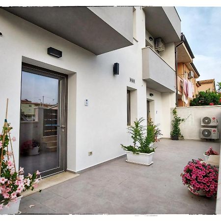 16Miglia La Caletta Exterior foto